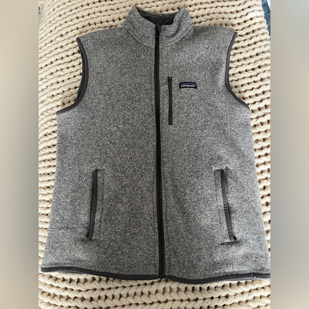 Patagonia Grey Fleece Vest - Full Zip Men’s Large EUC